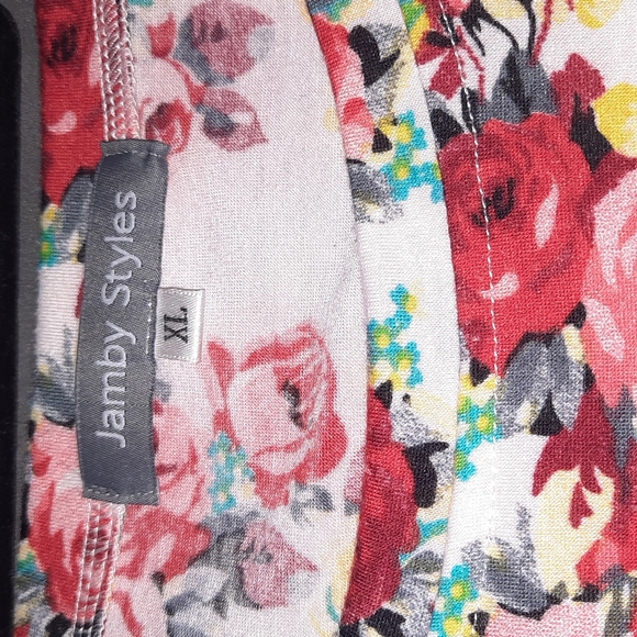 Jamby Styles Baby Doll. Long Sleeve White Floral. Size XL - Picture 4 of 4